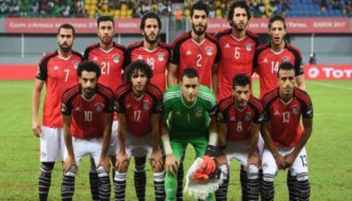 المنتخب يطالب الكاف بنقل مباراة غانا بسبب "تآكل" أرضية الملعب