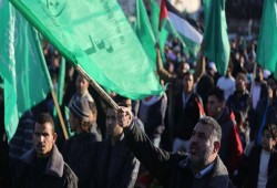 حماس تحذر من إقدام واشنطن على نقل سفارتها للقدس المحتلة