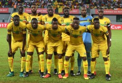 مالي تودع أمم أفريقيا بتعادل إيجابي مع أوغندا