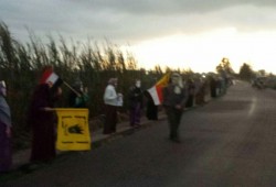 الدلنجات تنتفض صباح اليوم بسلسله بشريه رفضاً لانقلاب العسكر