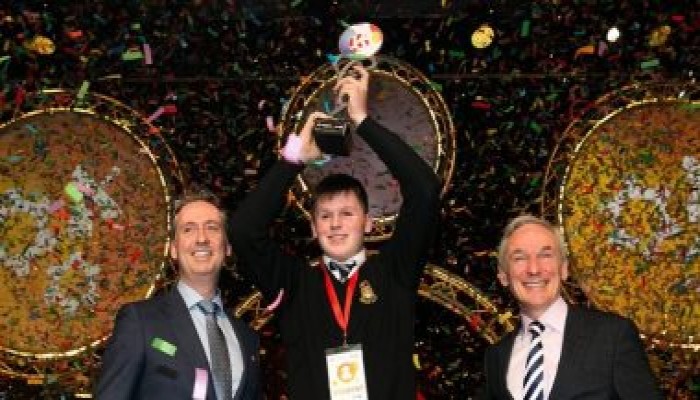 طالب أيرلندى يبتكر نظام تشفير غير قابل للاختراق أو التجسس