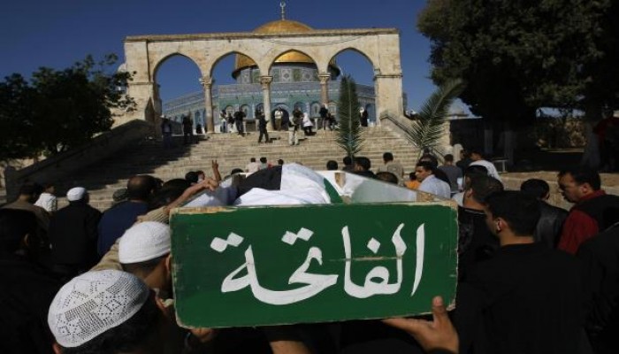 سلطات الاحتلال تمنع جنازات الفلسطينيين من دخول الأقصى