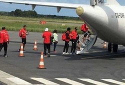 بعثة المنتخب تصل العاصمة الجابونية "ليبرفيل"..لمواجهة بوركينا فاسو