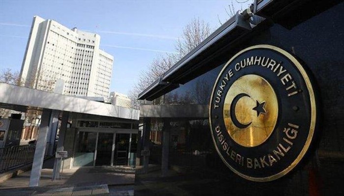 تركيا تُدين بشدة الهجوم على مسجد في كندا