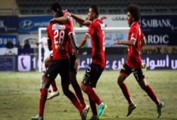 الأهلي يسبق الزمالك إلى الإمارات استعدادا للسوبر
