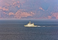 مقتل اثنين وإصابة ثلاثة في هجوم حوثي على فرقاطة سعودية