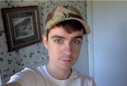 اعتقال مطلق النار على المصليين في مسجد بكندا