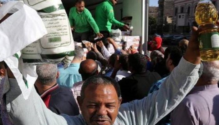 مصر تضاعف أعباء الفقراء بقرار جديد يبدأ تنفيذه اليوم