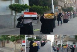 ثوار "طلخا" ينظموا سلسلة بشرية رفضا للانقلاب