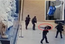 بالفيديو متحف اللوفر يفتح أبوابه بعد هجوم أمس