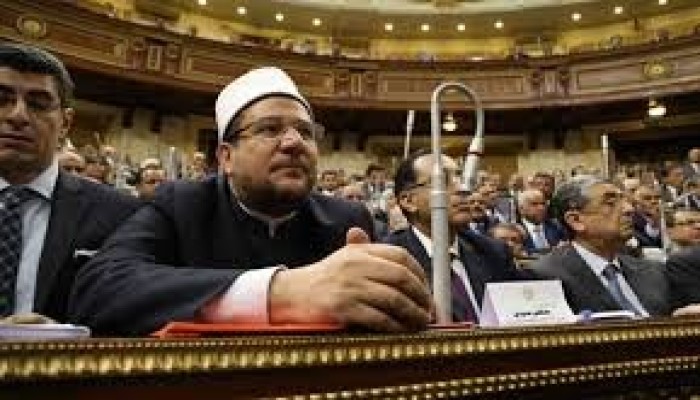 "الحضري" بديلاً للصحابة على منابر أوقاف الانقلاب