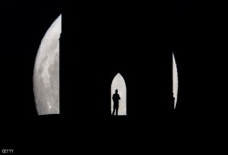 العالم يترقب "القمر الثلجي" و"مذنب السنة الجديدة"