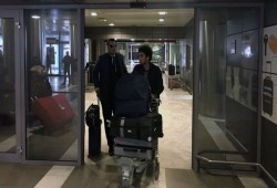 عمرو وردة يصل اليونان لبدء مشواره مع باوك