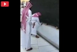 غسل الكعبة المشرفة من آثار "حادثة البنزين"