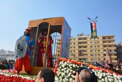 سخرية واسعة من شعار "الدوري الانجليزي" في احتفالية المنصورة بأسر "لويس التاسع عشر"