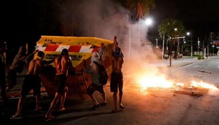 إضراب الشرطة يشعل الفوضى بالبرازيل .. 90 قتيلا في 4 أيام