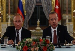 بوتين يعزي أردوغان باستشهاد جنود أتراك بقصف روسي "خطأ" شمالي سوريا