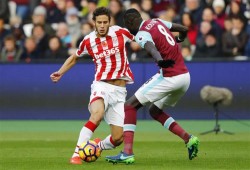 رمضان صبحي أساسيا مع ستوك سيتي