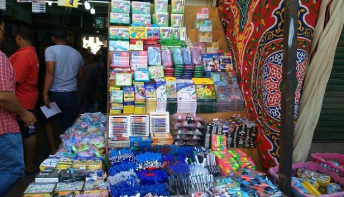 ارتفاع أسعار الأدوات المدرسية 65%.. وأولياء أمور: «هنجيب منين»