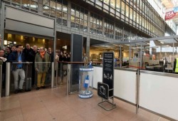 "مادة مجهولة" تتسبب في إغلاق مطار هامبورغ