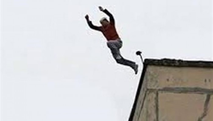 موظف ينتحر بالقفز من أعلى مجمع محاكم الإسكندرية