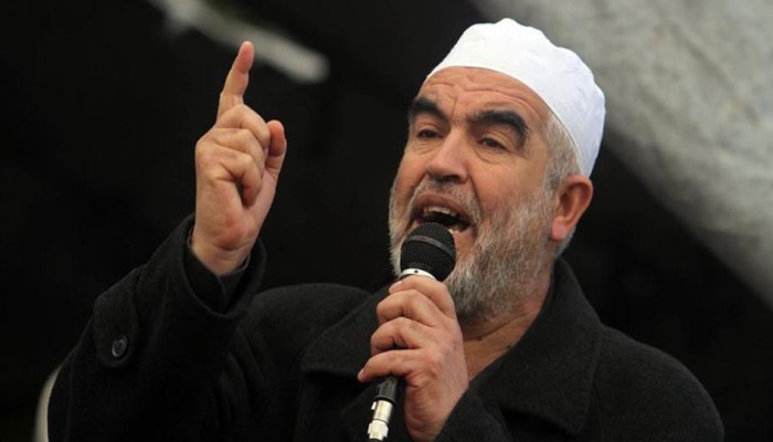الاحتلال يمنع الشّيخ رائد صلاح دخول القدس والسفر