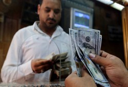 مالية الانقلاب تخفض سعر الدولار الجمركى حتى نهاية فبراير.. تعرف على السعر الجديد