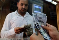 مالية الانقلاب تخفض سعر الدولار الجمركى حتى نهاية فبراير.. تعرف على السعر الجديد
