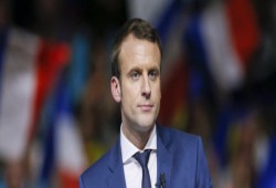 مرشح لرئاسة فرنسا : نعم ارتكبنا "جرائم ضد الإنسانية" بالجزائر