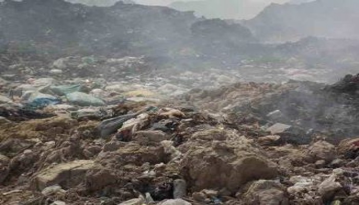 "مقلب" حوش عيسى يواصل تهديد حياة الآلاف من أبناء المدينة