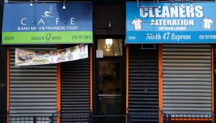 الأمريكيون يصعّدون ضد قرار ترامب بإغلاق المحلات واستمرار التظاهر