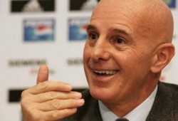 أريجو ساكي : برشلونة لم يعد ذلك الفريق القوي