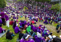 ماليزيا : عشرات الآلاف يتظاهرون للمطالبة بتطبيق "الحدود الشرعية"