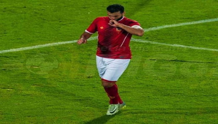 الأهلي يفوز على  المقاولون بهدفي متعب ومؤمن