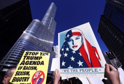 احتجاجات متواصلة ضد ترامب في نيويورك وشيكاغو