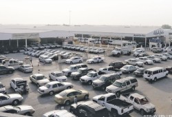 بائعو سيارات : البنوك تصرف الدولار بسعر 19 جنيه