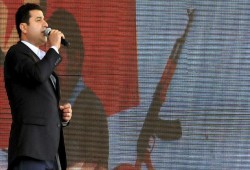 تركيا : الجنايات تقضي بسجن رئيس حزب الشعوب