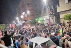 بالصور .. حشود ضخمة في جنازة الشيخ عمر عبد الرحمن