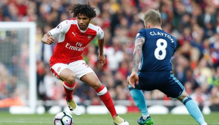 محمد الننى يضع قدمه فى الجبس ويعلق  الحمد لله على كل شىء