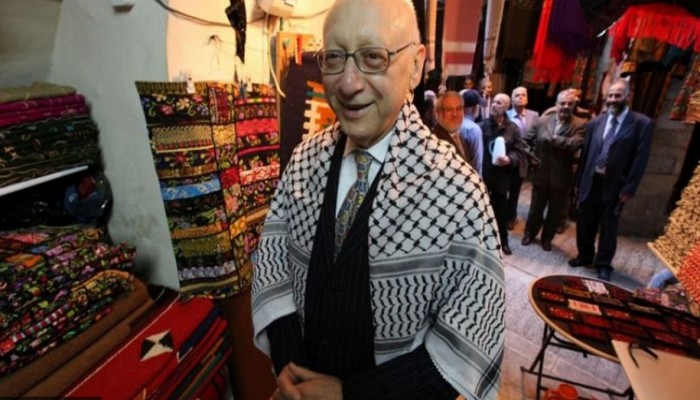 وفاة عميد النواب البريطانيين وأحد ألد أعداء "إسرائيل" السير "كوفمان"