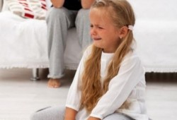 كيف تتعاملين مع الطفل اللحوح كثير الطلبات