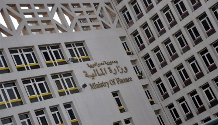 مالية الانقلاب ترفض زيادة مرتبات الموظفين بزعم التسبب في زيادة التضخم