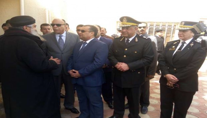 ضغوط أمنية وكنسية على أقباط العريش للعودة.. والنازحون: مستحيل