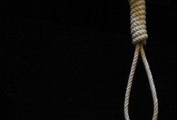 عمرها 14 عاما.. طفلة تقدم على الانتحار شنقا في المنيا بسبب "الاكتئاب"