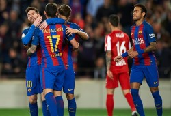 برشلونة يتصدر الدوري الإسباني بعد تعثر ريال مدريد (فيديو)