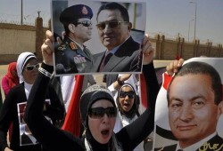 قضاء السيسي يبرئ مبارك نهائيا من قتل المتظاهرين