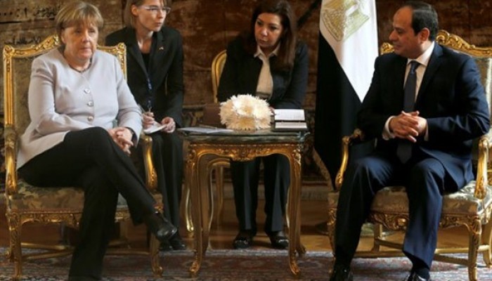 ميركل للسيسي : لدينا ألف مصري نرغب في ترحيلهم من ألمانيا