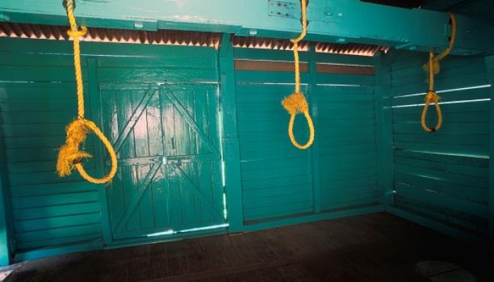 الأردن : تنفيذ إعدام قاتل "ناهض حتر" وآخرين