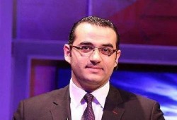 "الشامخ" يقضي بحبس مذيع قناة الحوار "أسامة جاويش"