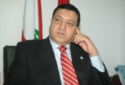 أحمد مطر : من صمتوا على فساد العسكر 60 سنة طالبوا من الاخوان الاصلاح فى سنة !